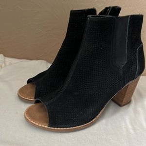 Toms black booties with open toe
